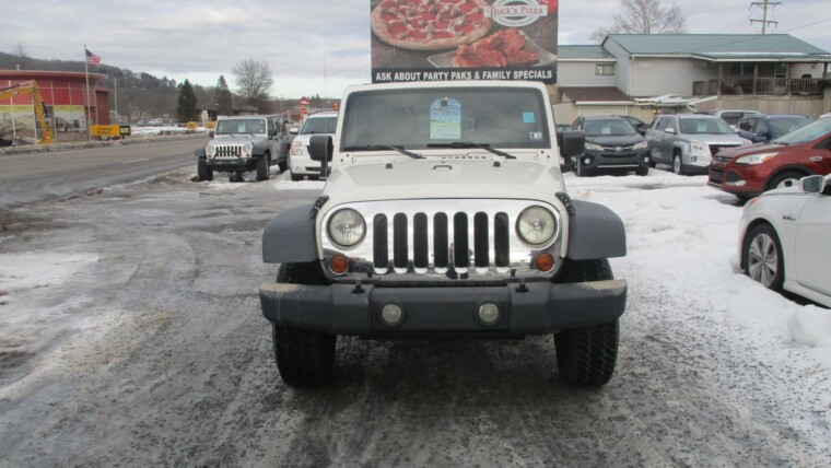 2009 Jeep Wrangler X Unlimited #04070
