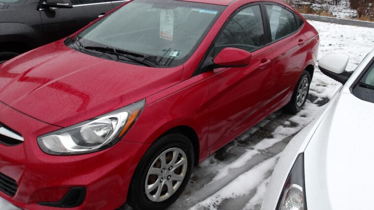 2013 Hyundai Accent #4884
